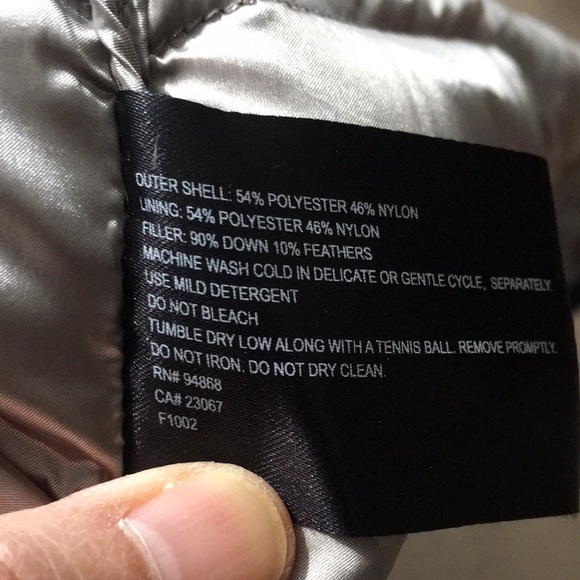 Bernardo Goose Down Jacket Vest - Picture 10 of 11